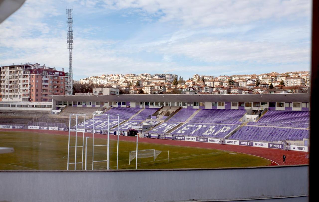Stadium Apartments Велико-Тырново Экстерьер фото